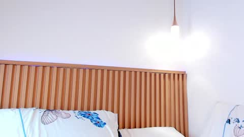 Snapshot of zoe_rivers chatting on 01-11-25, 05:29 Zoe online show from 01-11-25, 05:29