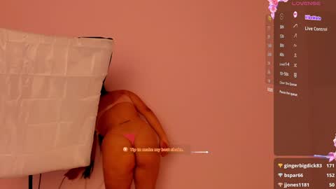 Snapshot of zoe_rivers chatting on 02-06-25, 06:24 Zoe online show from 02-06-25, 06:24