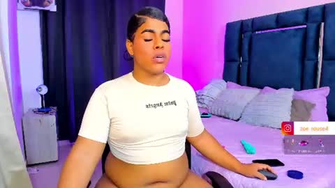 Snapshot of zoe_rosee4 chatting on 07-10-26, 05:34 zoe_rosee4 online show from 07-10-26, 05:34