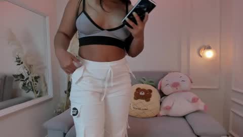 Zoe online show from 12-22-24, 07:21