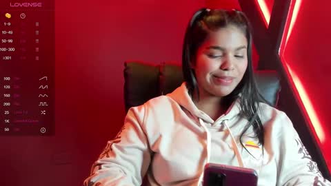 Zoe online show from 01-06-25, 03:19