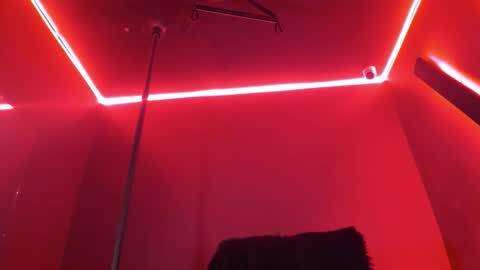 Zoe online show from 11-14-25, 01:59