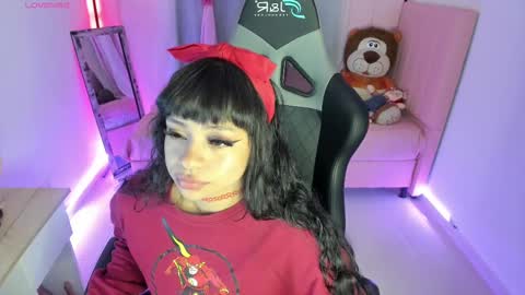 zoe_sullivan_ online show from 02-18-25, 09:43