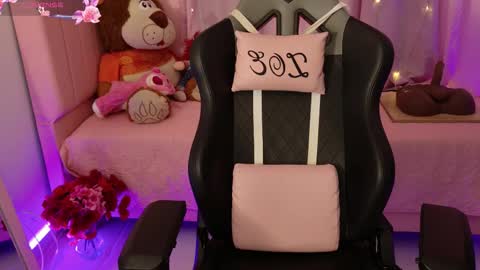 zoe_sullivan_ online show from 03-23-26, 09:13