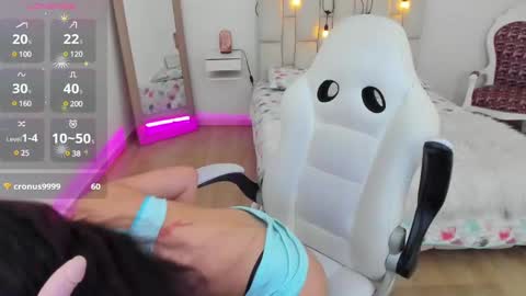 Zoe online show from 02-07-25, 02:26