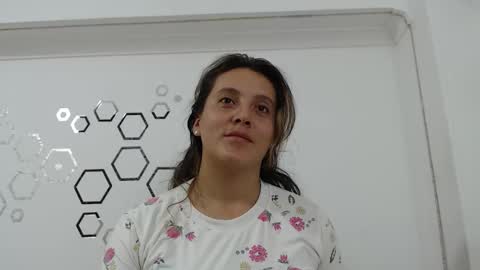 Carolina online show from 10-02-25, 09:55