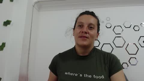 Carolina online show from 02-03-26, 09:42