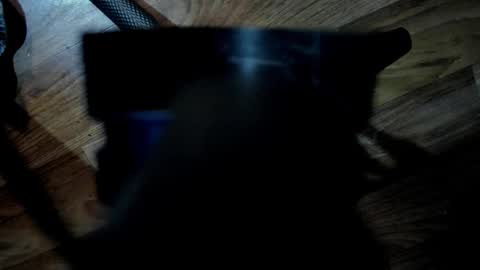 Zoe online show from 10-26-25, 04:57