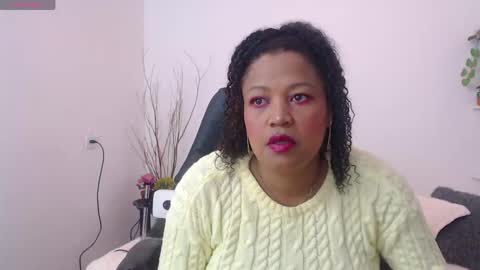 Snapshot of zoebridge_ chatting on 09-18-25, 11:56 Zoe online show from 09-18-25, 11:56