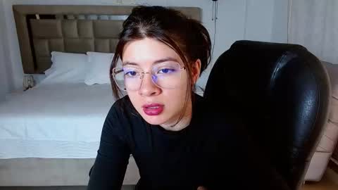 ZOE online show from 01-15-26, 03:27