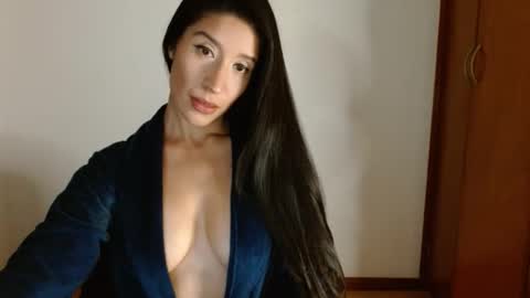 Snapshot of zoedixon01 chatting on 12-16-24, 02:47 zoe online show from 12-16-24, 02:47