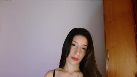 Snapshot of zoedixon01 chatting on 09-16-25, 12:22 zoe online show from 09-16-25, 12:22