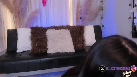 Snapshot of zoee_cruz chatting on 01-23-25, 12:09 Camila online show from 01-23-25, 12:09
