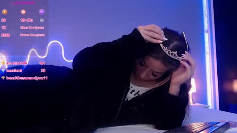 zoe online show from 03-10-25, 09:43