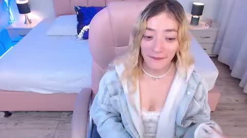 zoe online show from 06-30-26, 02:56