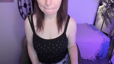 Zoe online show from 07-24-26, 06:00