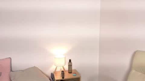 zoemoon1 online show from 07-10-26, 04:39