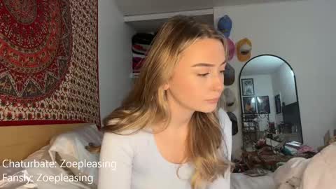 zoepleasing online show from 10-07-25, 12:19