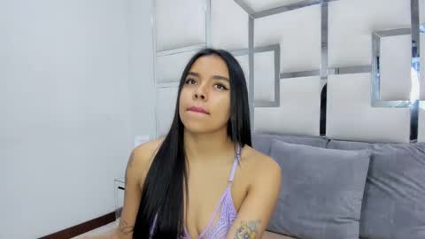 ZoeSwam online show from 02-17-25, 11:02