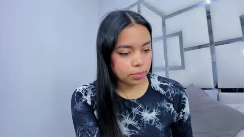 ZoeSwam online show from 10-10-25, 11:53