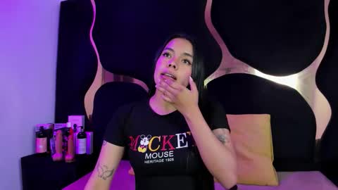 ZoeSwam online show from 10-15-25, 12:05