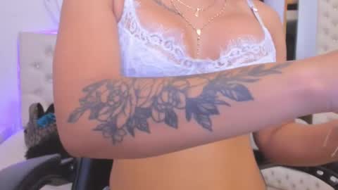 Snapshot of zoeth_ruiz chatting on 02-12-25, 12:12 zoeth_ruiz online show from 02-12-25, 12:12