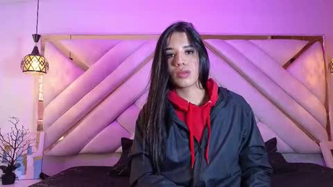 Zoe online show from 03-21-26, 12:43