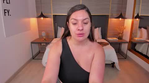 ZOE online show from 03-25-26, 11:49