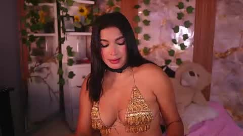 zoey fox  online show from 06-14-26, 05:04