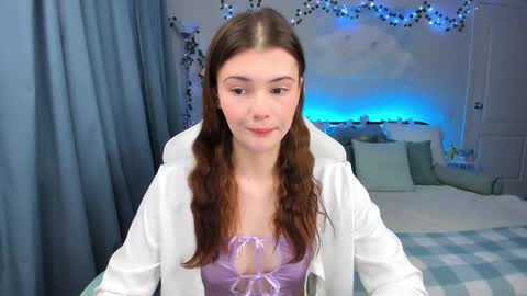 Zoey Lane online show from 11-06-25, 03:07