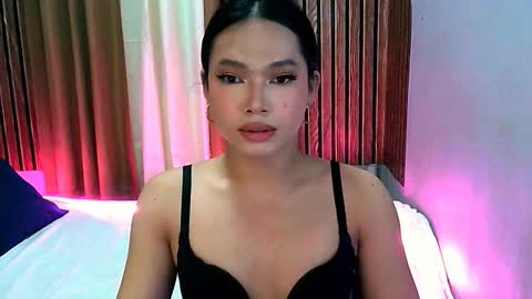 zoey online show from 11-17-25, 11:16