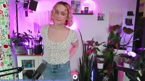 Zoey Ryan online show from 01-09-26, 06:21