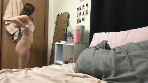 Snapshot of zoeyxhaven chatting on 11-14-25, 12:20 zoeyy online show from 11-14-25, 12:20