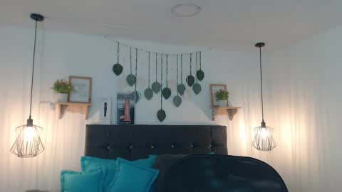 CALL ME    Z O H E T  online show from 12-21-25, 10:33