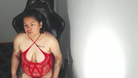 zol_gil03 online show from 10-05-25, 05:11