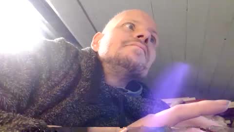 zolexthomas online show from 03-09-25, 06:11