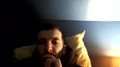 zom online show from 12-04-25, 05:21