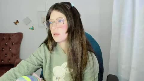 Alicie online show from 05-09-26, 06:29