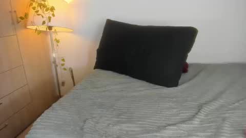 zooe online show from 10-01-25, 12:33