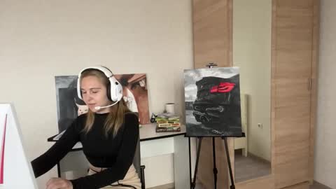 Hi Im Peggy 18 years old online show from 09-10-25, 01:44