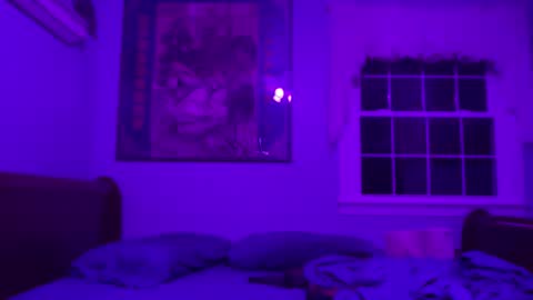 Snapshot of zorakload chatting on 09-15-25, 03:39 Jesse online show from 09-15-25, 03:39