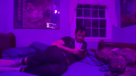 Snapshot of zorakload chatting on 09-21-25, 04:03 Jesse online show from 09-21-25, 04:03