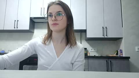 Snapshot of zoriana20 chatting on 10-20-25, 06:41 zoriana20 online show from 10-20-25, 06:41