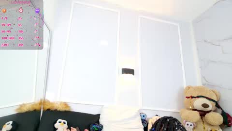 Snapshot of zorravioleta chatting on 02-18-26, 12:45 Violeta online show from 02-18-26, 12:45