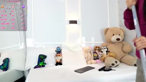 Snapshot of zorravioleta chatting on 03-30-26, 11:44 Violeta online show from 03-30-26, 11:44