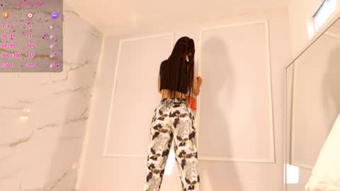 Snapshot of zorravioleta chatting on 04-02-26, 11:41 Violeta online show from 04-02-26, 11:41