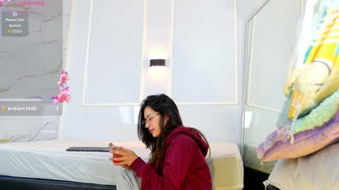 Snapshot of zorravioleta chatting on 04-12-26, 11:59 Violeta online show from 04-12-26, 11:59
