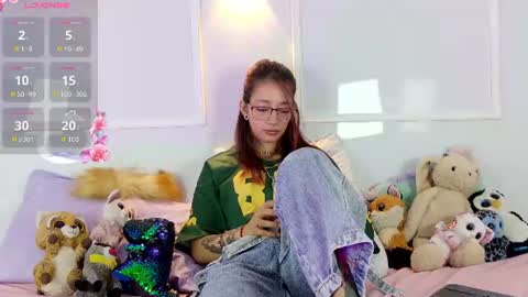 Violeta online show from 06-19-26, 01:37