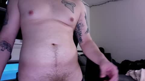 Snapshot of zorvello_83 chatting on 03-10-26, 05:51 zorvello_83 online show from 03-10-26, 05:51