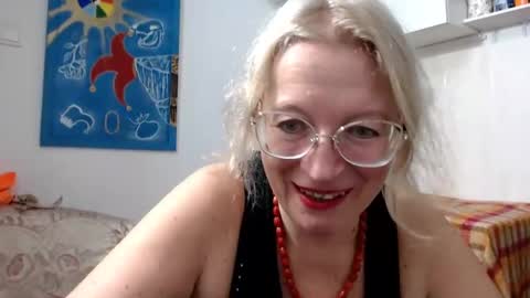 Zosya1111 online show from 11-09-25, 10:35